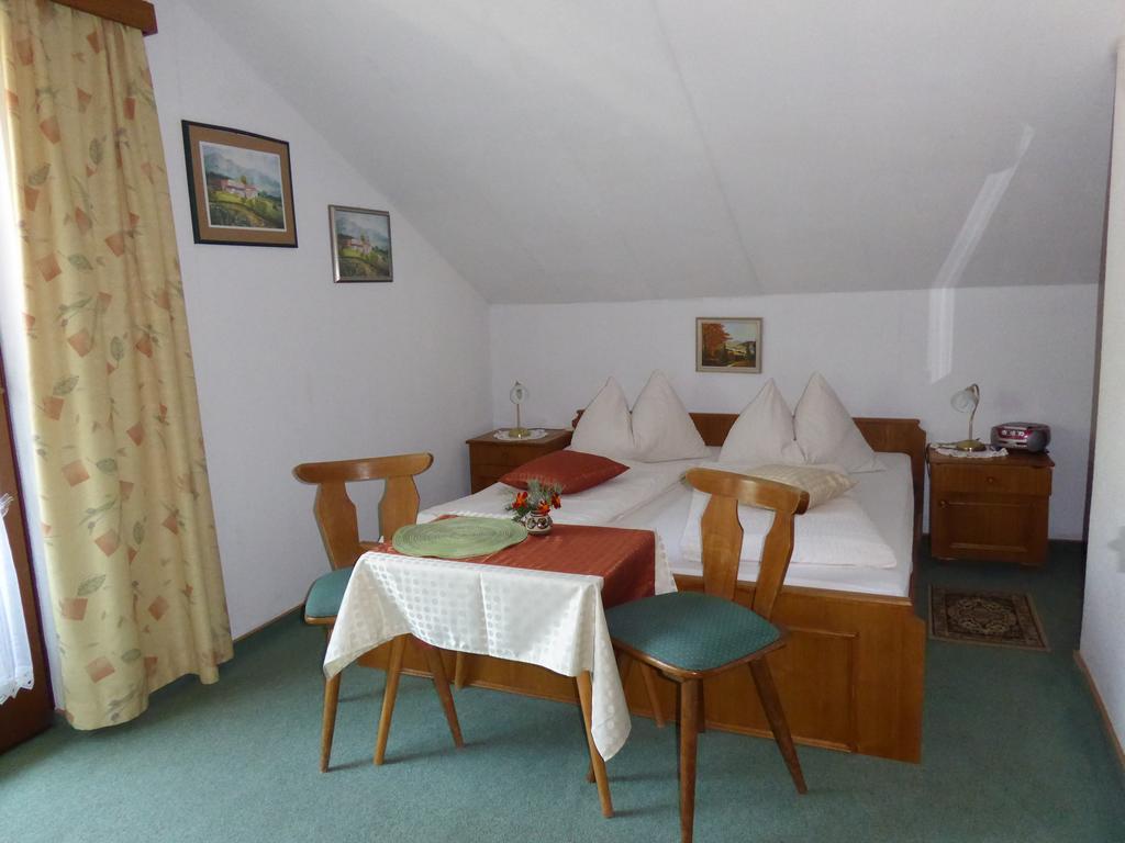 Pension Leyrer Kotschach-Mauthen Dış mekan fotoğraf